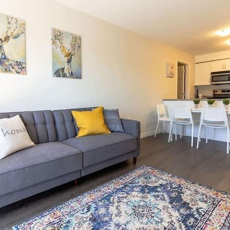 Newly Renovated Modern Condo Near Hospital, Unb Patio & Parking Coffee Saint-Jean Extérieur photo